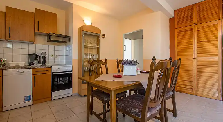 Apartment in Pakoštane