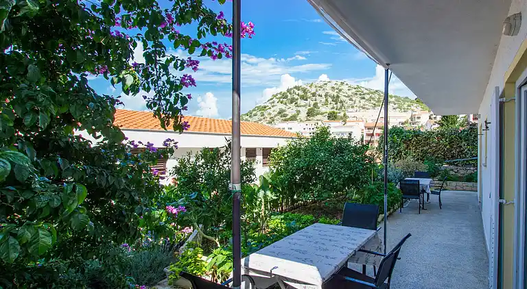 Apartment in Pakoštane