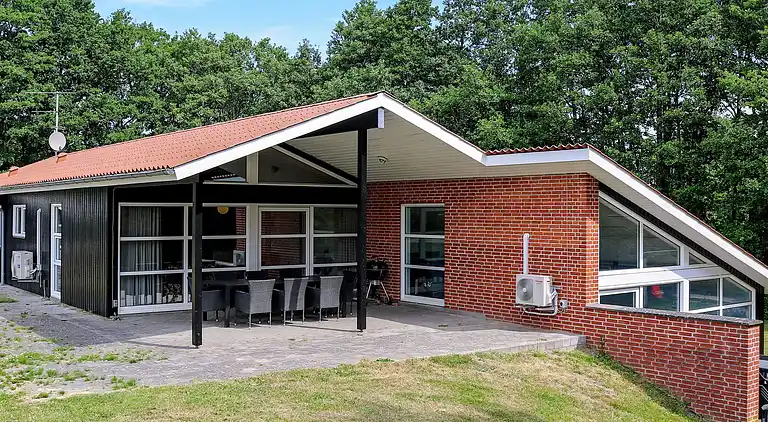 Holiday home in Øster Hurup