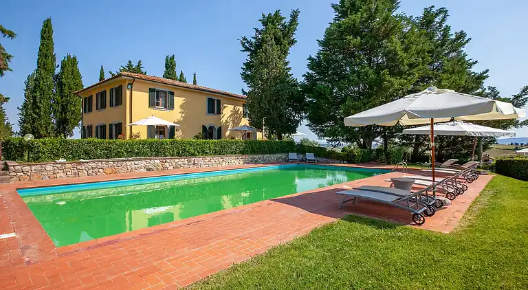 Apartamento en Lajatico