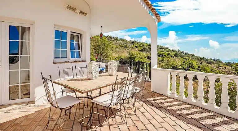 Villa in Santa Bárbara de Nexe