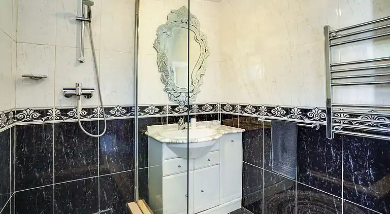 Villa in Santa Bárbara de Nexe