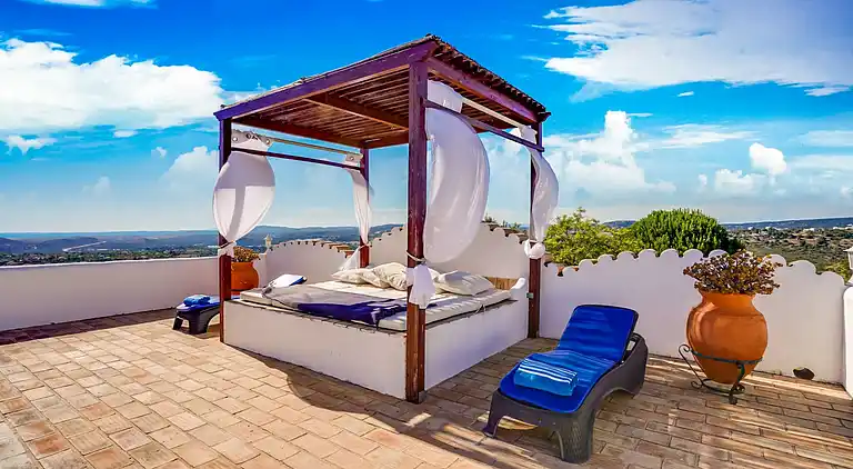 Villa in Santa Bárbara de Nexe