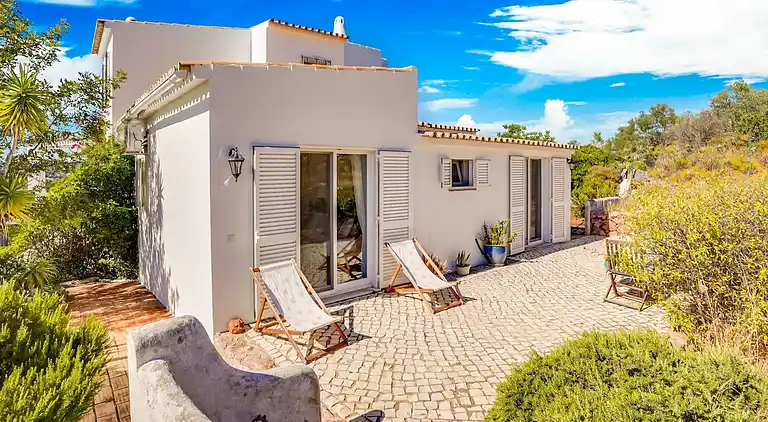 Villa in Santa Bárbara de Nexe