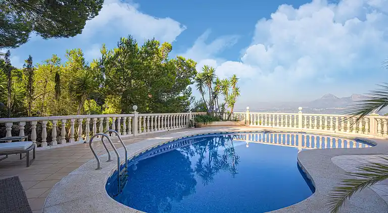 Sommerhus i Puerto Campomanes-Grenwich