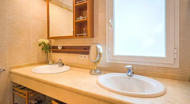 Sommerhus i Puerto Campomanes-Grenwich