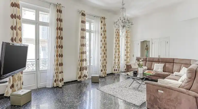 Apartment in Jean-Médecin