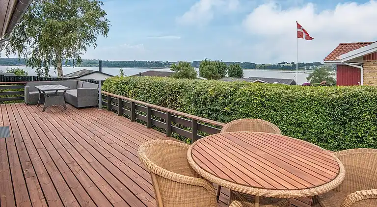 Semesterbostad vid Hejlsminde Strand