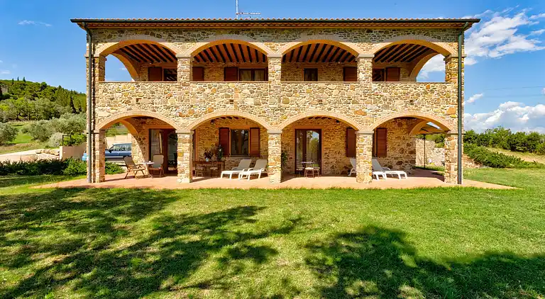 Gårdshus i Suvereto