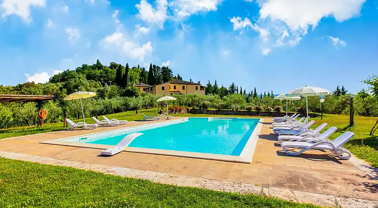 Farm house in Terricciola