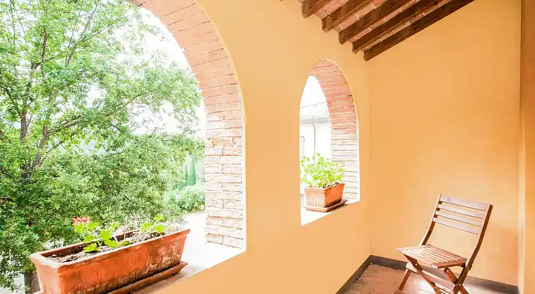 Farm house in Terricciola