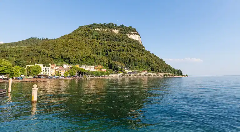 Manor house in Pesina Spezie