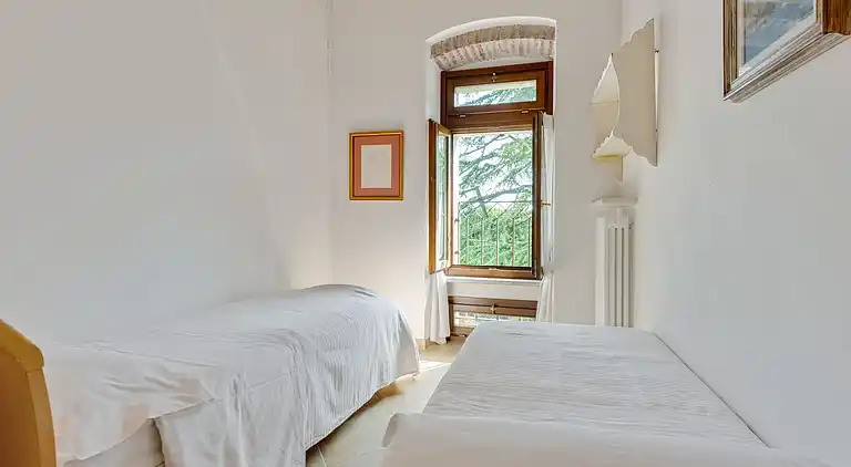 Manor house in Pesina Spezie