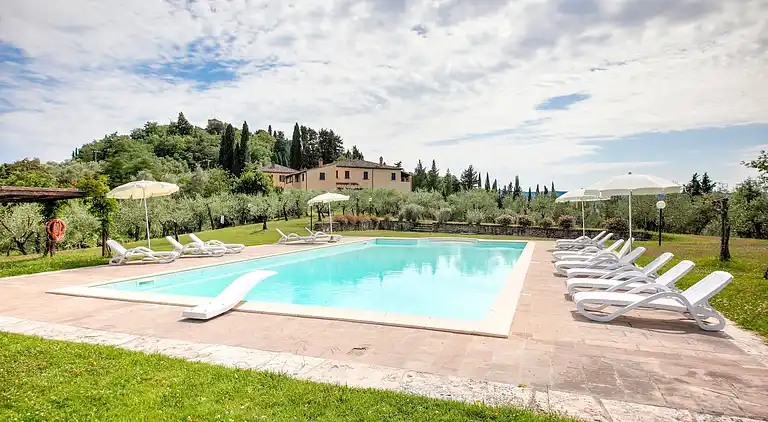 Farm house in Terricciola