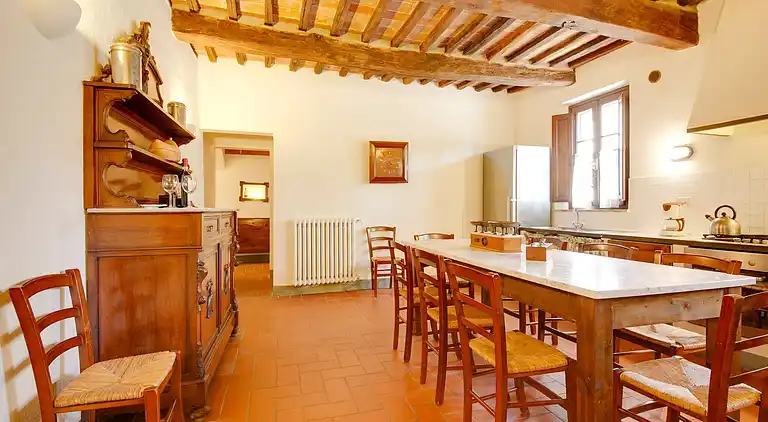 Farm house in Terricciola