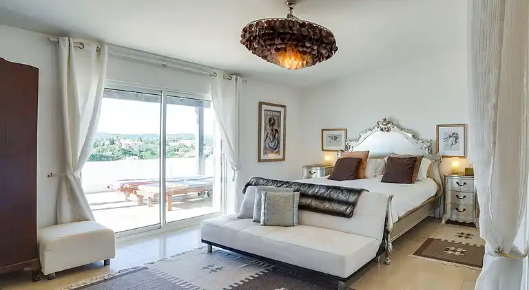 Villa in Santa Bárbara de Nexe