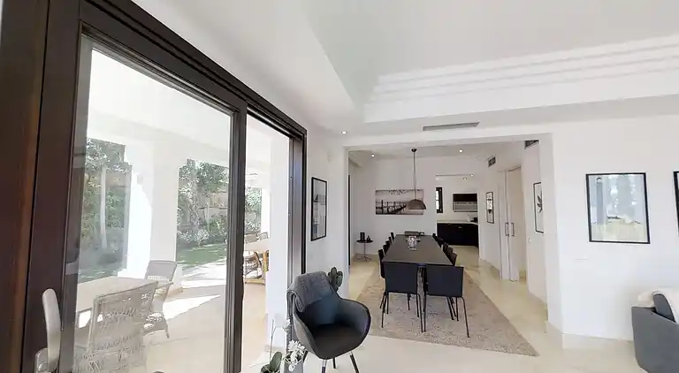 Luksus villa med opvarmet pool!