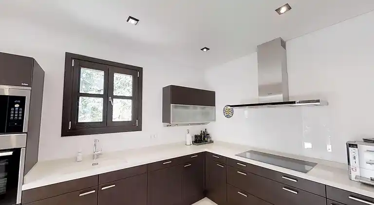 Luksus villa med opvarmet pool!