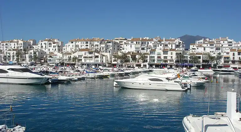 Luksus villa med opvarmet pool!