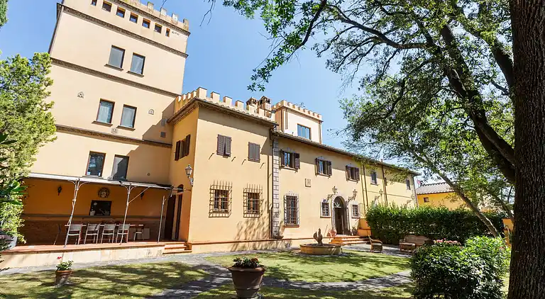 Villa in Piazzano