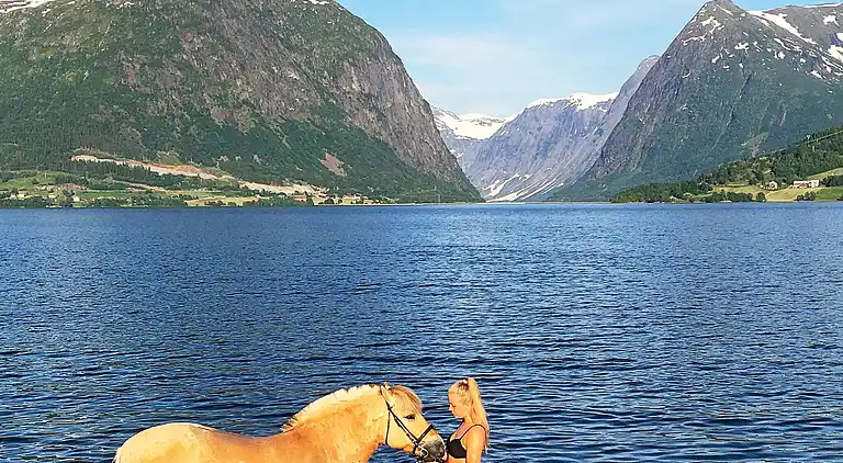 Holiday home in Helgheim