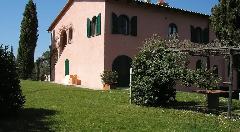 Farm house in San Vivaldo