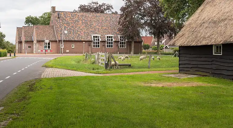 Semesterbostad i Hoge Hexel