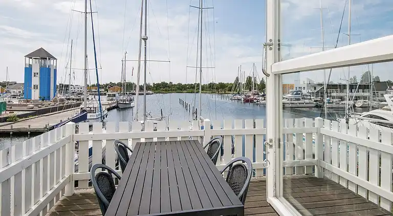 3 vær.,1.+ 2. etage