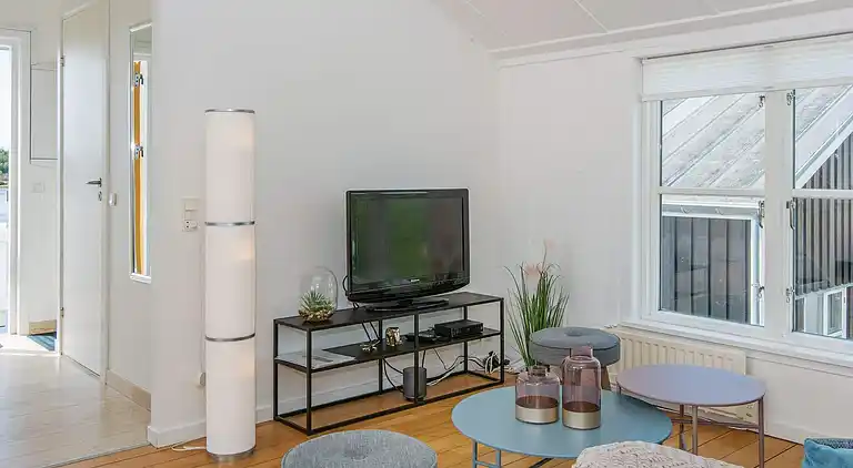 3 vær.,1.+ 2. etage