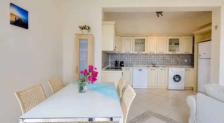 Villa in Pera Melana