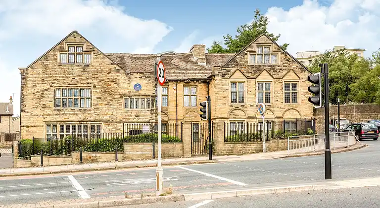 Holiday home in Bradford