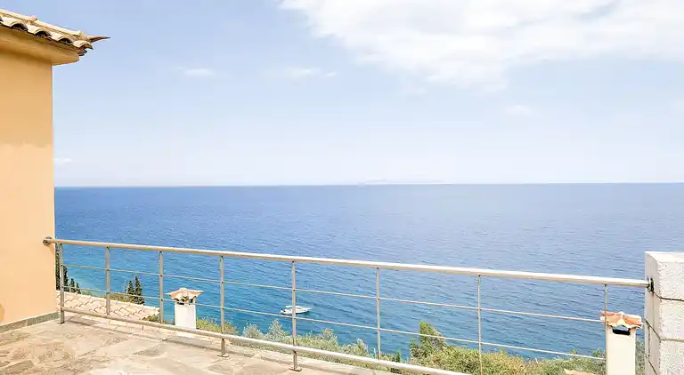 Villa in Pera Melana