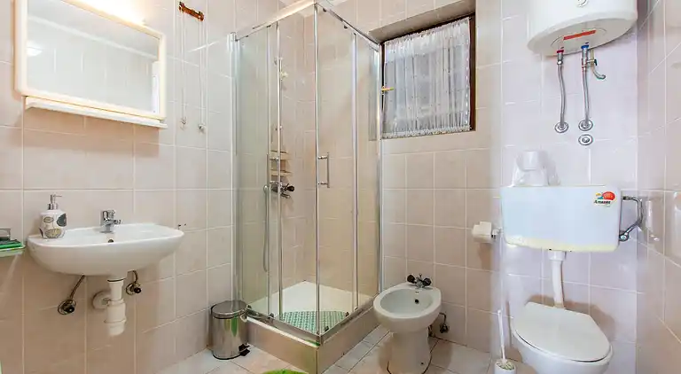 Appartement in Tribanj