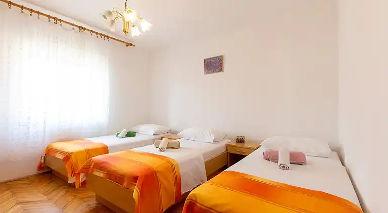 Appartement in Tribanj