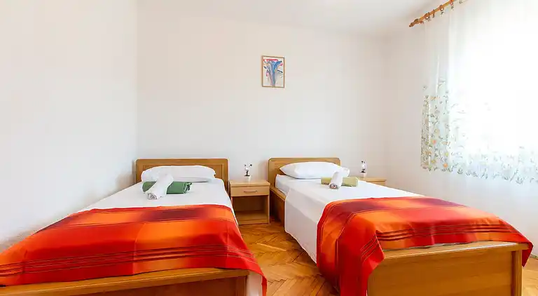 Appartement in Tribanj