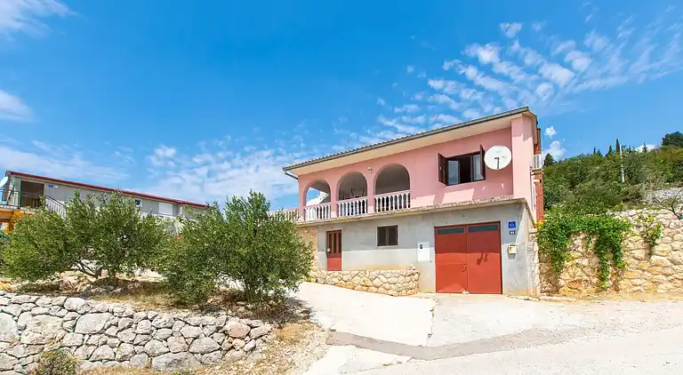 Appartement in Tribanj