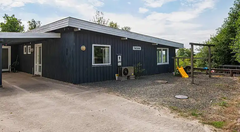 Holiday home in Øer Strand