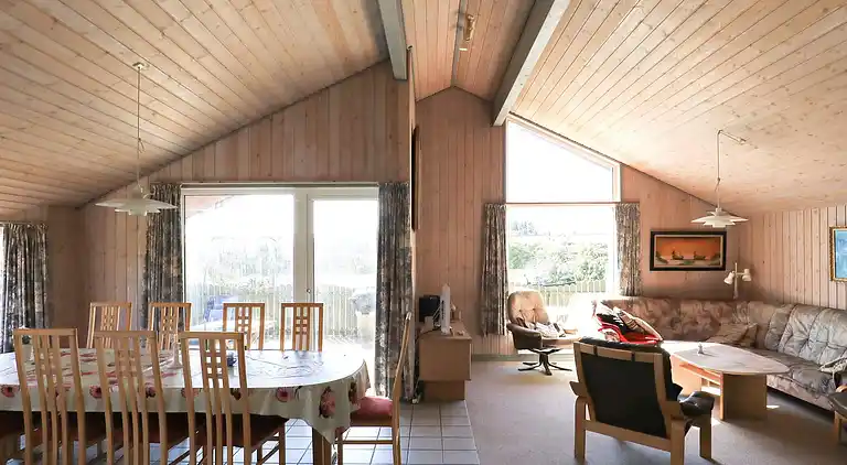 Sommerhus ved Nr Lyngby Strand