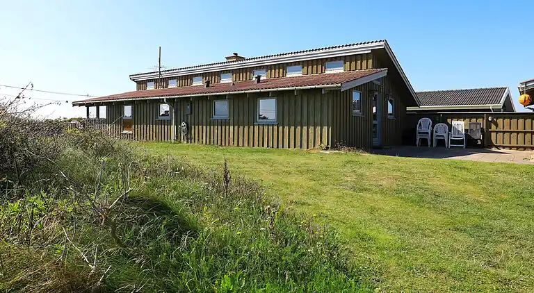 Sommerhus ved Nr Lyngby Strand