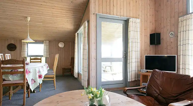 Sommerhus ved Nr Lyngby Strand