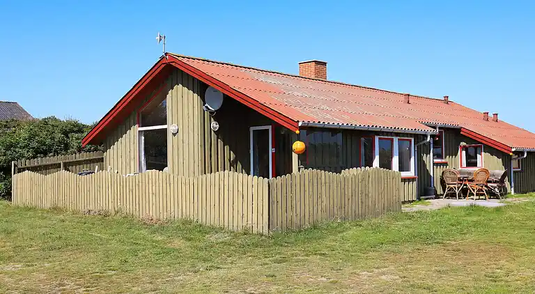 Sommerhus ved Nr Lyngby Strand