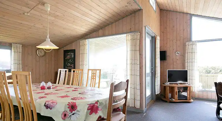 Sommerhus ved Nr Lyngby Strand