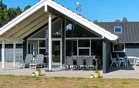 Sommerhus ved Hyldtofte Strand