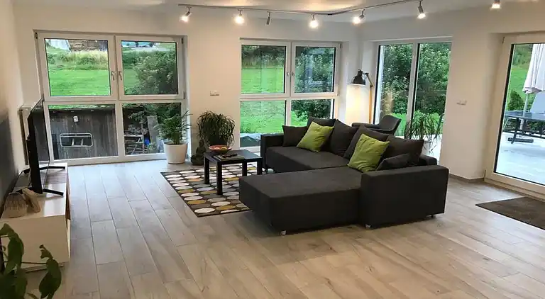 Apartment in Neukirchen-Balbini