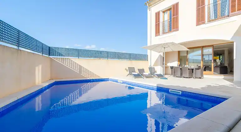 Villa in Son Carrió