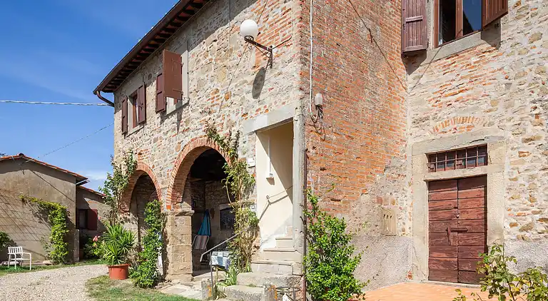 Gårdshus i Pulicciano