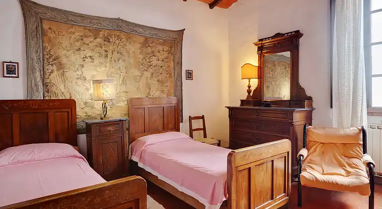 Farm house in Pulicciano