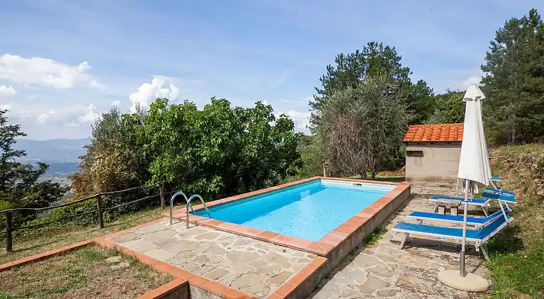 Gårdshus i Pulicciano