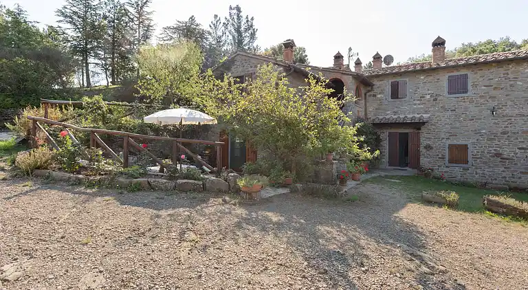 Gårdshus i Cortona