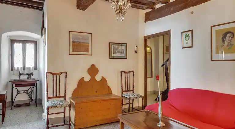 Gårdshus i Pulicciano